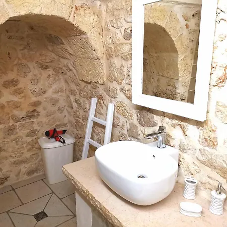 Trullo Madia E Dimora Giorgio Villa Ceglie Messapica Buitenkant foto